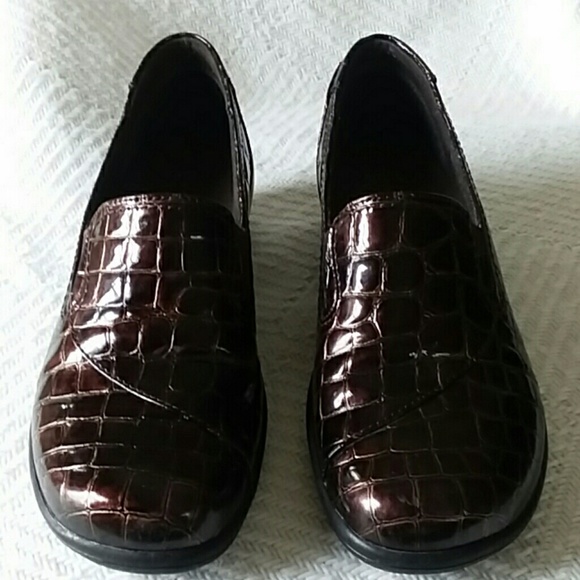 Clark's Bendables Brown croco loafers - Picture 1 of 6